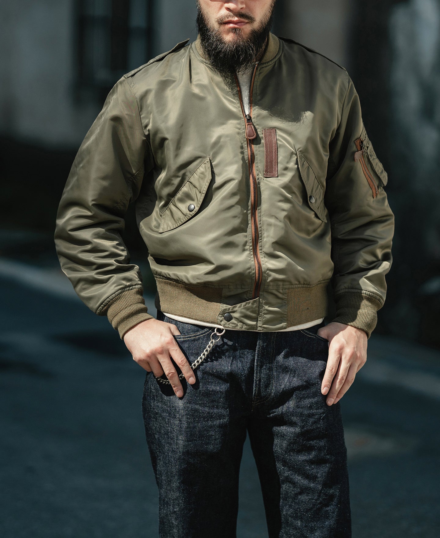 Green air outlet force jacket