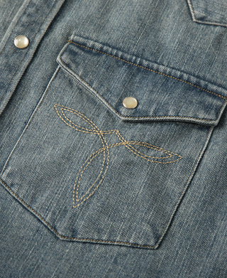 Blue slub denim western shirt chest pocket with flap and pearl snap buttons