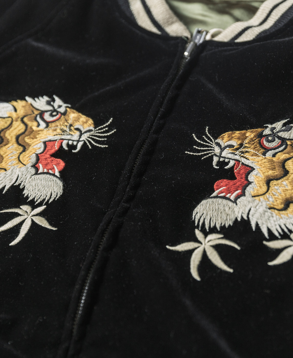 Non Stock 1950s Reversible Embroidery Acetate Souvenir Jacket - Falcon × Tiger | Bronson Green/Black / S