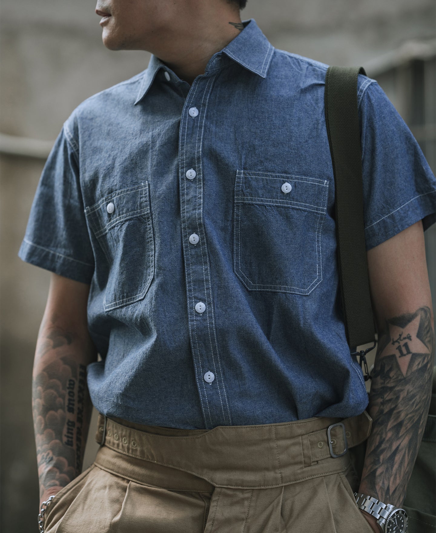Non Stock Men's Vintage 7.2 oz Chambray Short Sleeve Work Shirt - Blue | Bronson Blue / L