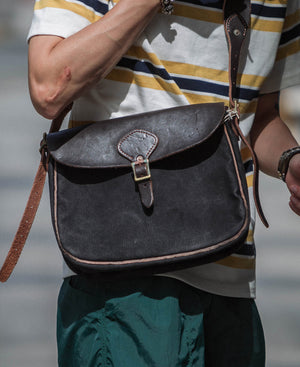 Army Green Rattan Leather Messenger Bag